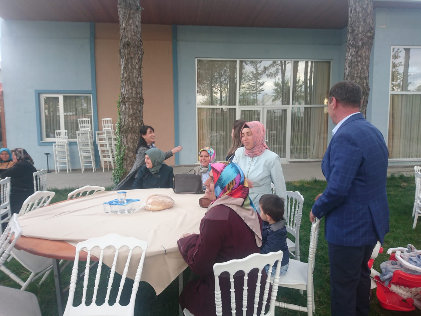 1 MAYIS İŞÇİ VE EMEKÇİ BAYRAMI DOLAYSIYLA DÜZENLENEN PERSONEL YEMEĞİ GERÇEKLEŞTİRİLDİ.