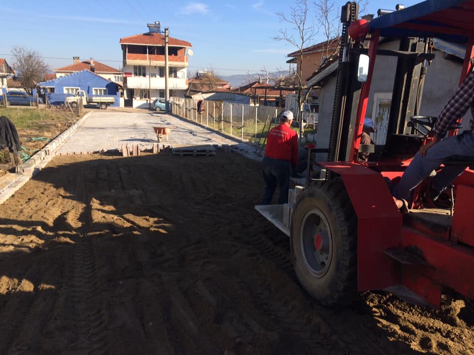 YOL YAPIM ÇALIŞMASI